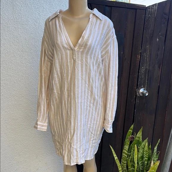 knee length dresses for ladies Universal Thread Women's Long Sleeve Tunic Mini Sweater Dress main image 1